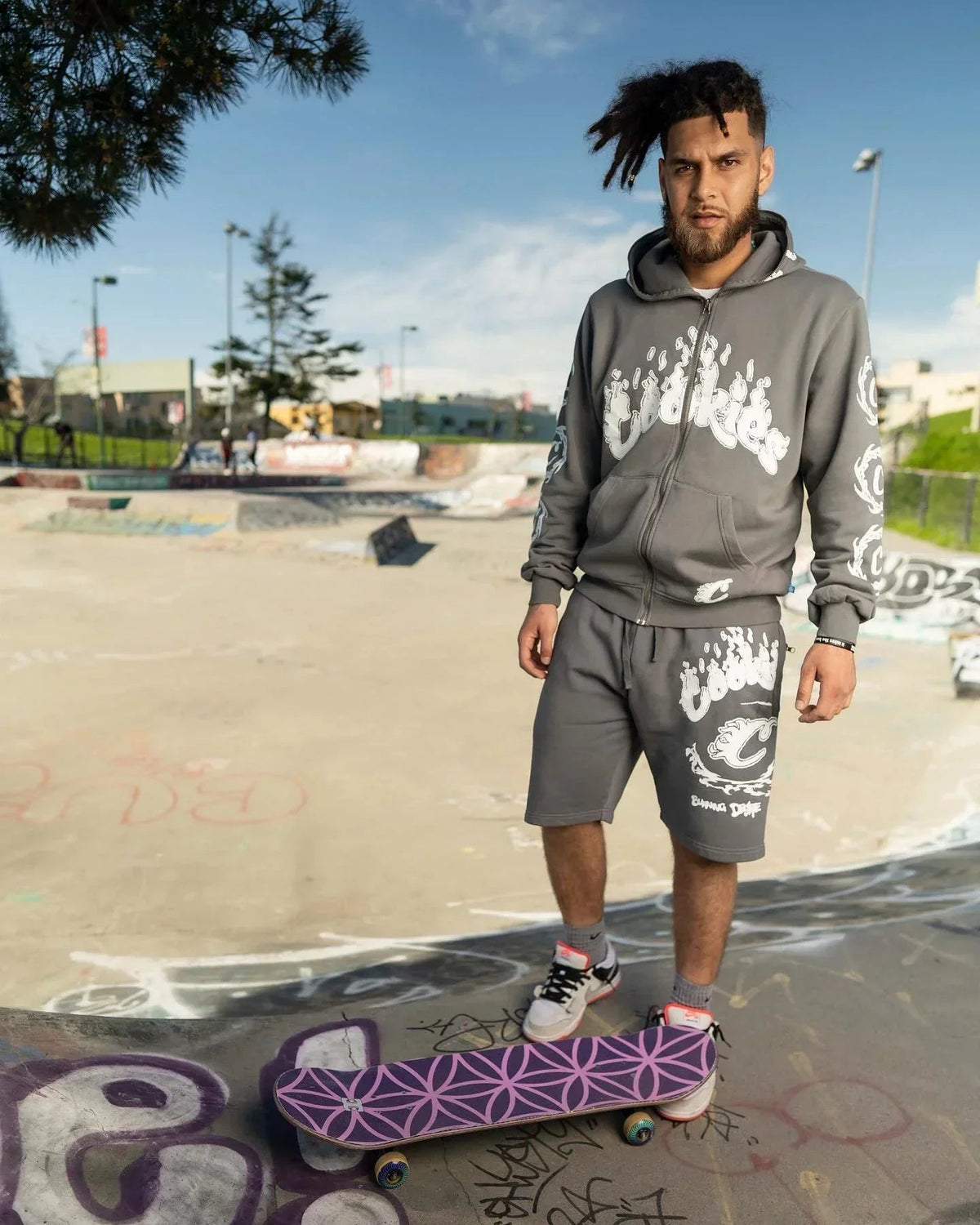 Cookies Slow Burn Pigment Dyed Sweatshorts