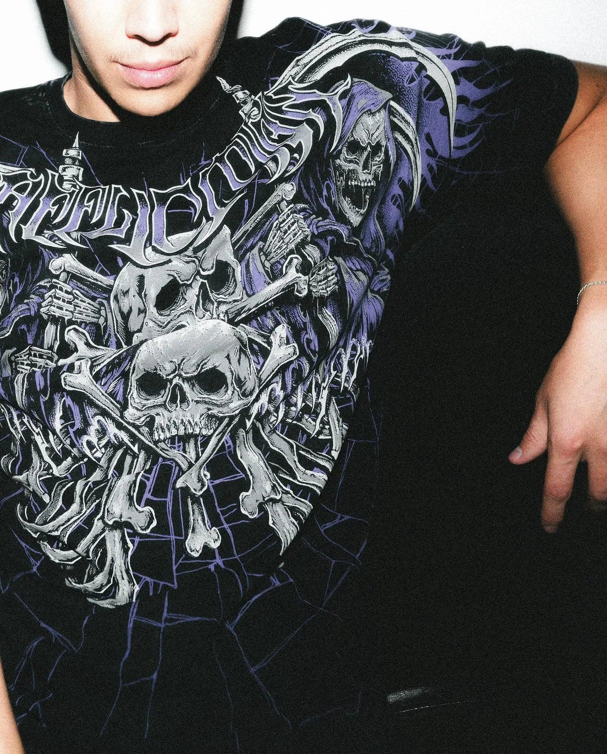 Affliction Darkness Falls Tee