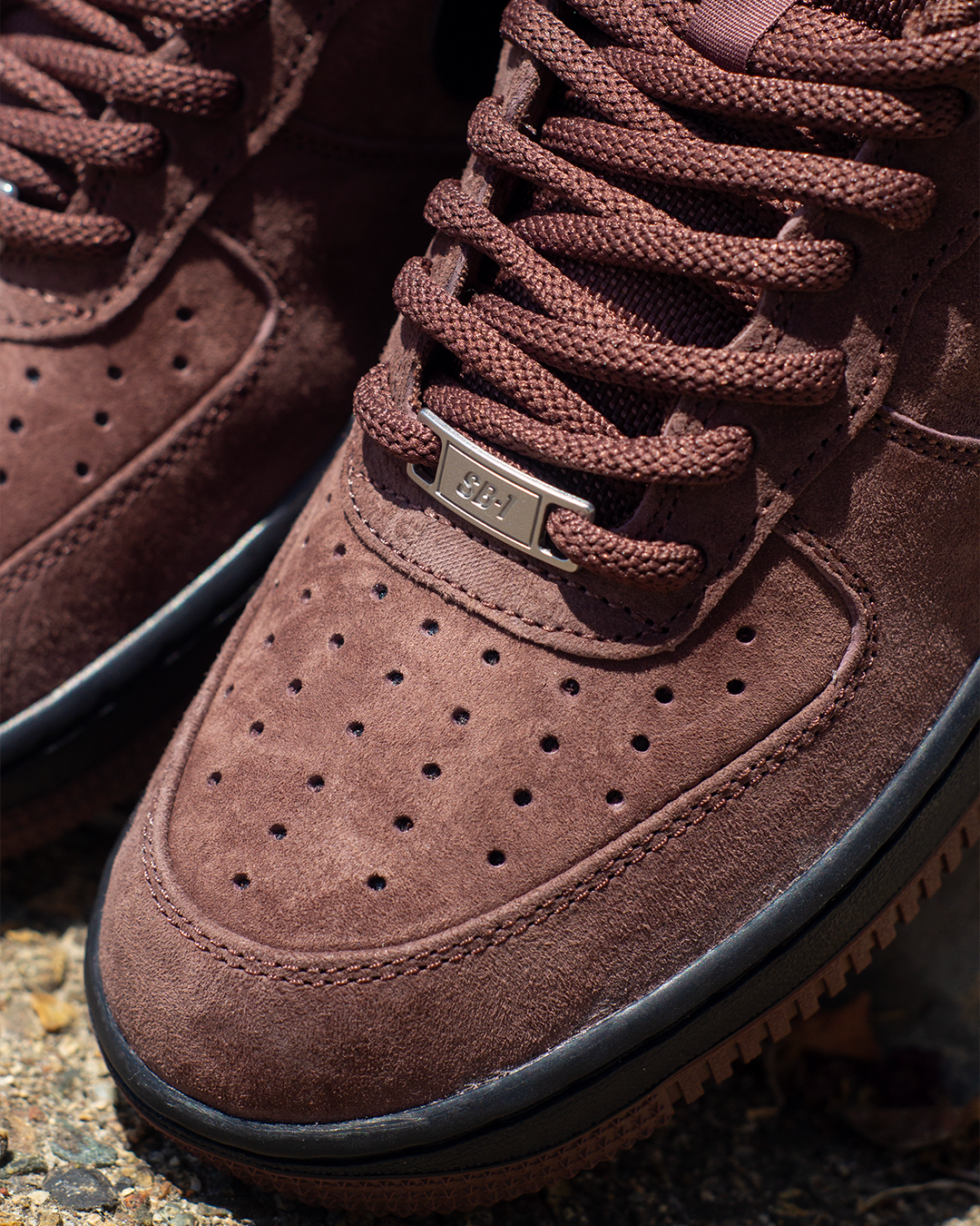 Nike SB Air Force 1 'AF-1' Skate Shoes (Light Chocolate/Black)