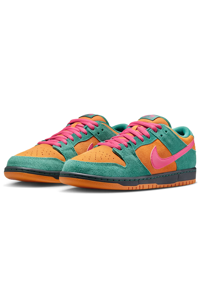 Nike SB Dunk Low Pro Skate Shoes (Green Noise/Watermelon)