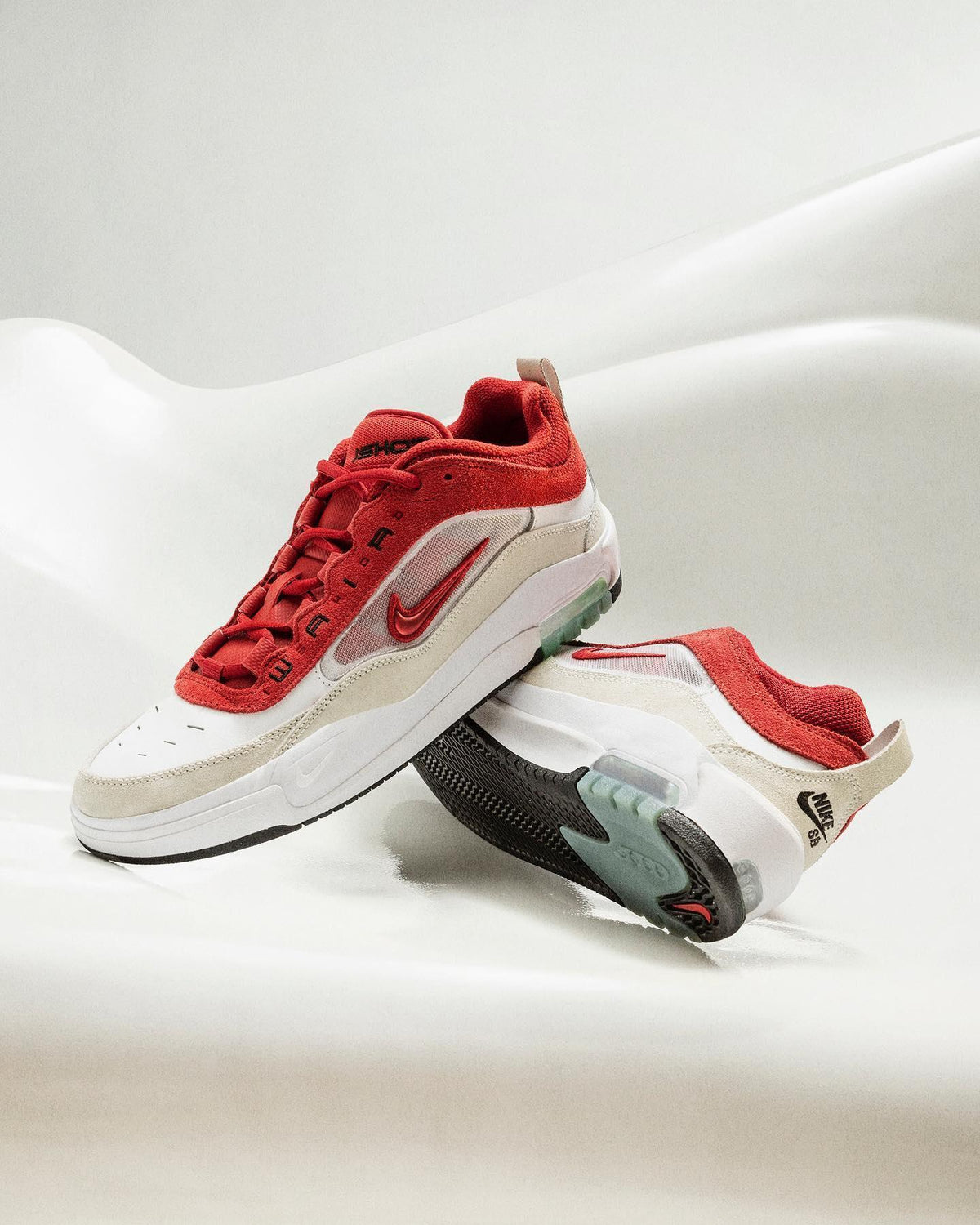 Nike SB Air Max Ishod Wair Skate Shoes