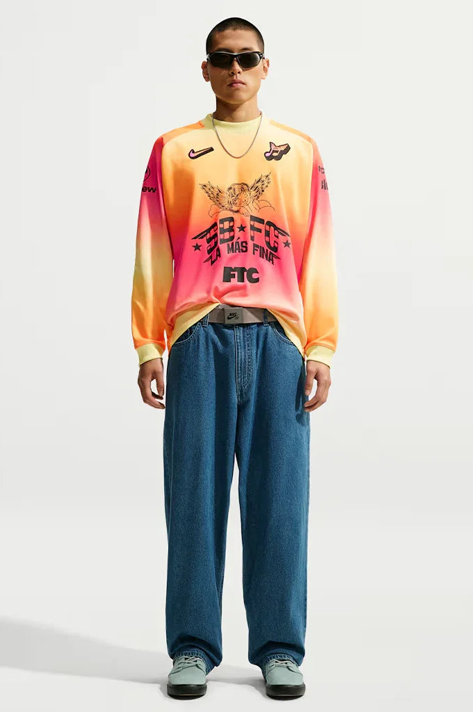 Nike SB "SB FC Pack" Long Sleeve Skate Top Jersey